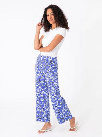 Hillary Pant in Pick Your Petals Monomoy
