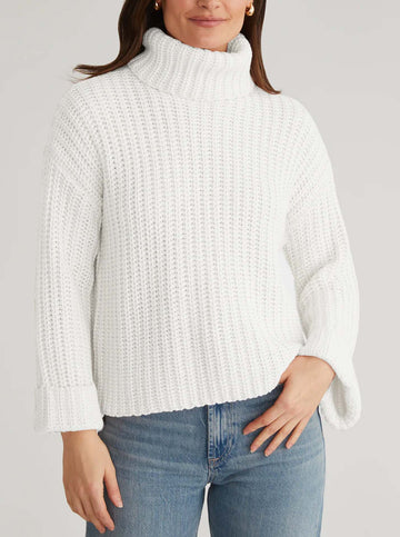 Vida Turtleneck Sweater in Chalk